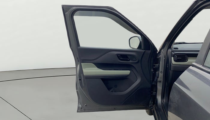 2023 Tata PUNCH ADVENTURE AMT, Petrol, Automatic, 21,982 km, LHS Front Door