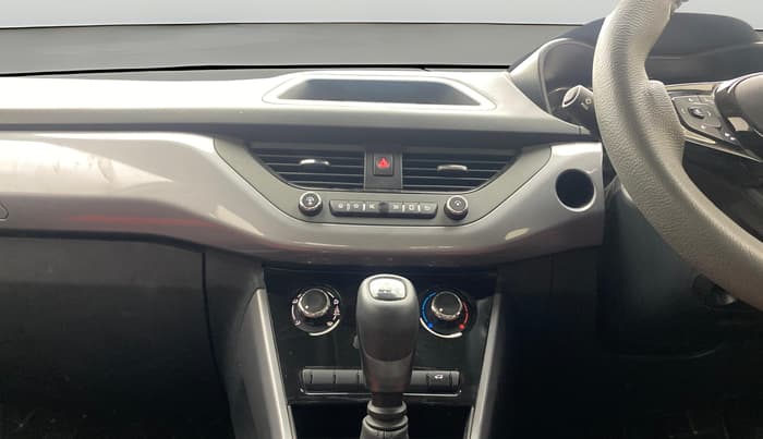 2021 Tata NEXON XM SUNROOF PETROL, Petrol, Manual, 36,773 km, Air Conditioner