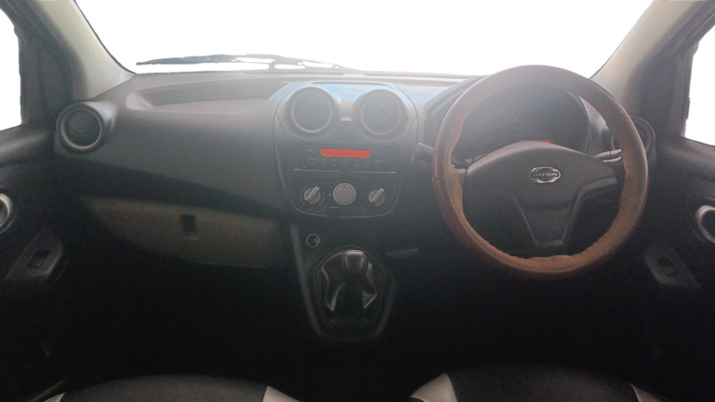 2018 Datsun Go T, Petrol, Manual, 32,458 km, Dashboard