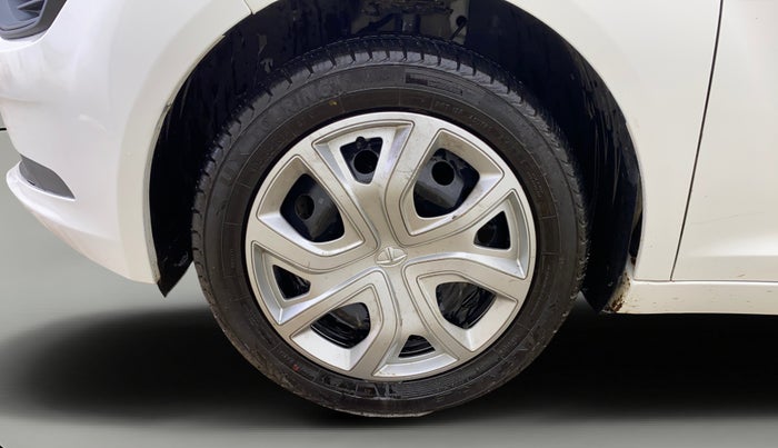 2022 Tata ALTROZ XM PLUS PETROL, Petrol, Manual, 52,809 km, Left Front Wheel