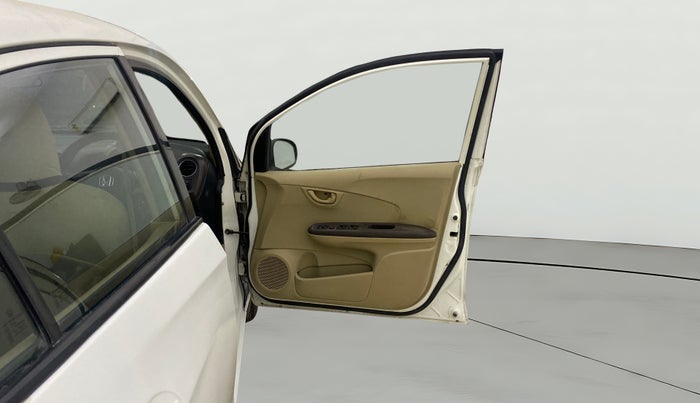 2013 Honda Amaze 1.5L I-DTEC S, Diesel, Manual, 80,191 km, RHS Front Door