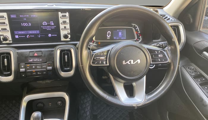 2022 KIA SONET HTK PLUS 1.0 IMT, Petrol, Manual, 1,06,912 km, Steering Wheel Close Up