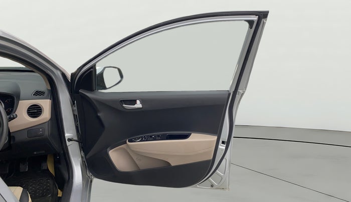 2019 Hyundai Grand i10 SPORTZ 1.2 KAPPA VTVT, Petrol, Manual, 41,945 km, RHS Front Door