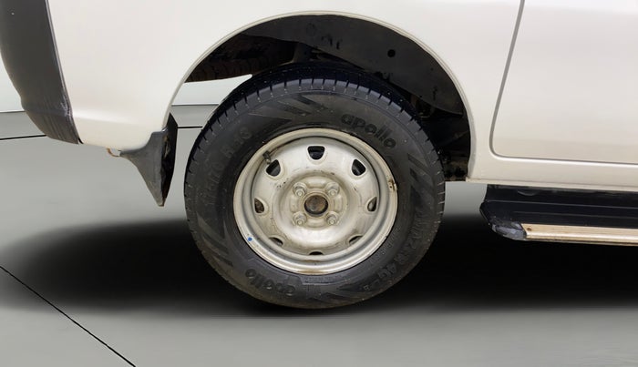 2018 Maruti Eeco 5 STR WITH A/C+HTR, CNG, Manual, 36,171 km, Right Rear Wheel