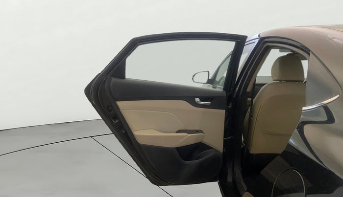 2019 Hyundai Verna 1.6 VTVT SX, Petrol, Manual, 50,472 km, LHS Rear Door