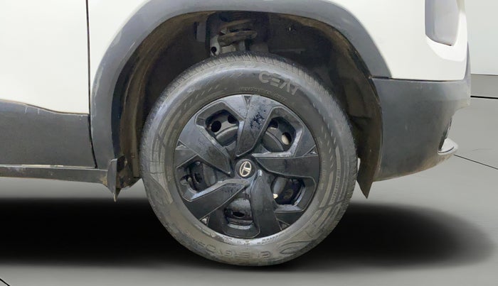 2023 Tata PUNCH PURE MT CNG, CNG, Manual, 35,762 km, Right Front Wheel