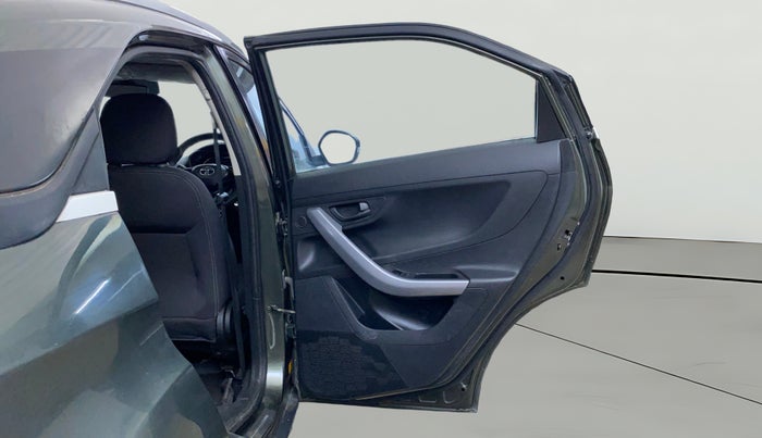 2021 Tata NEXON XM SUNROOF PETROL, Petrol, Manual, 45,192 km, RHS Rear Door