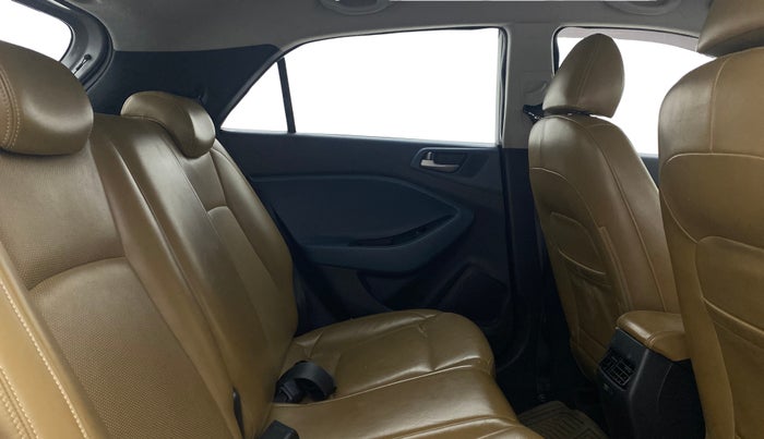 2018 Hyundai i20 Active 1.2 SX, Petrol, Manual, 49,092 km, Right Side Rear Door Cabin