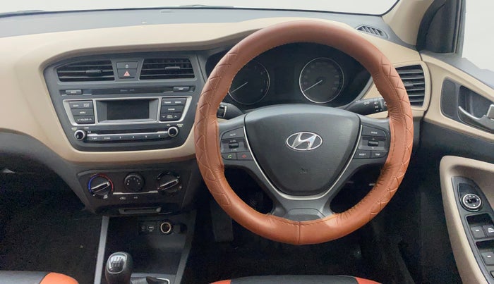 2015 Hyundai Elite i20 MAGNA 1.2, Petrol, Manual, 69,278 km, Steering Wheel Close Up