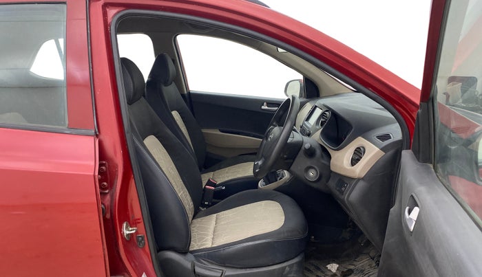 2017 Hyundai Grand i10 SPORTZ (O) 1.2 KAPPA VTVT, Petrol, Manual, 1,28,898 km, Right Side Front Door Cabin