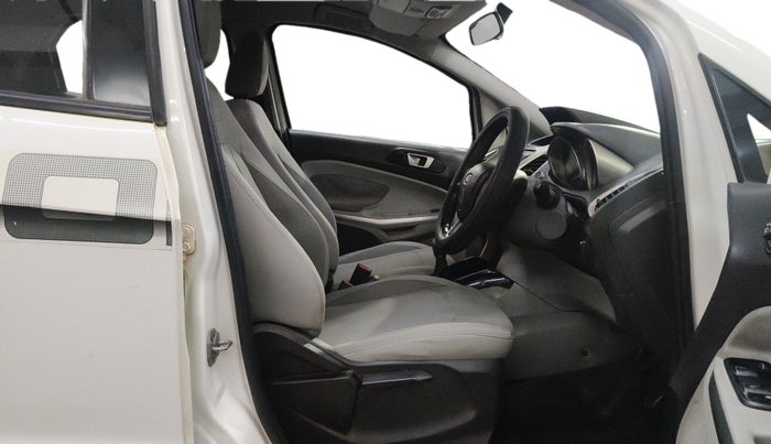 2017 Ford Ecosport TITANIUM 1.5L DIESEL, Diesel, Manual, 76,054 km, Right Side Front Door Cabin