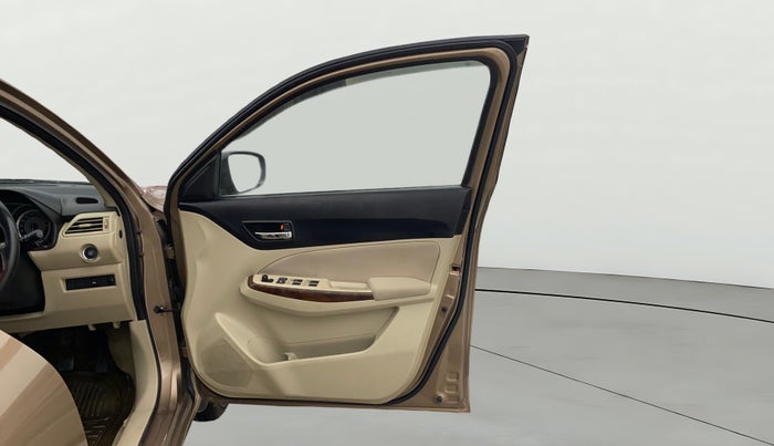 2018 Maruti Dzire ZXI, Petrol, Manual, 97,304 km, RHS Front Door