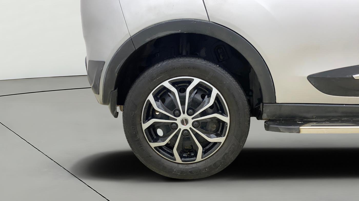 2019 Tata NEXON XMA PETROL, Petrol, Automatic, 43,438 km, Right Rear Wheel