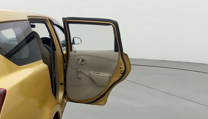 2016 Datsun Go Plus T, Petrol, Manual, 40,225 km, RHS Rear Door