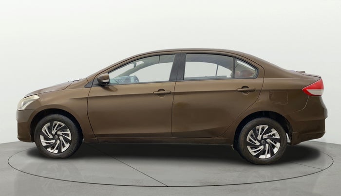 2017 Maruti Ciaz DELTA 1.4 AT PETROL, Petrol, Automatic, 1,21,537 km, Left Side