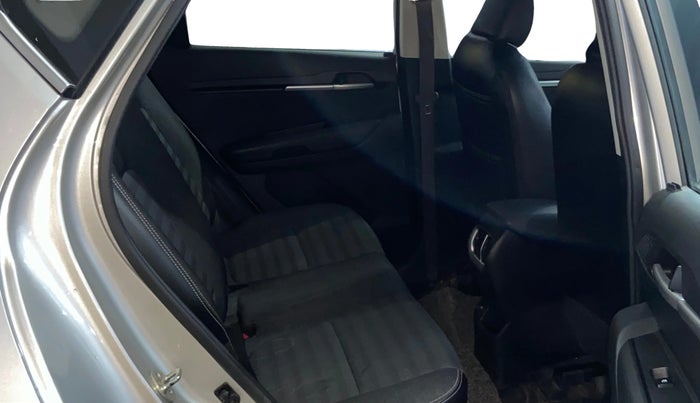 2022 KIA SONET HTK PLUS 1.2, Petrol, Manual, 17,803 km, Right Side Rear Door Cabin