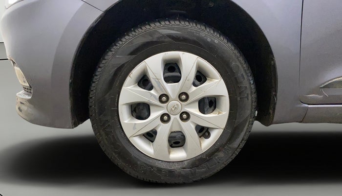 2016 Hyundai Elite i20 SPORTZ 1.2, Petrol, Manual, 74,311 km, Left Front Wheel