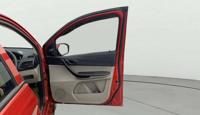 2019 Tata Tiago XZA PETROL, Petrol, Automatic, 15,543 km, RHS Front Door