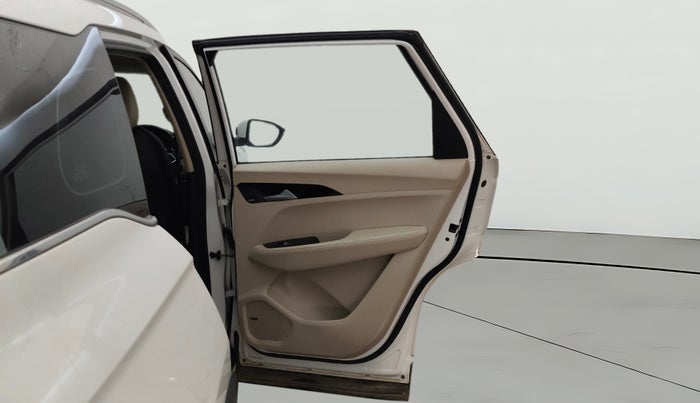 2021 MG HECTOR SHARP 1.5 PETROL CVT, Petrol, Automatic, 65,599 km, RHS Rear Door