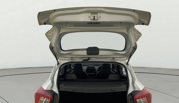 2023 Renault Kwid RXT 1.0 AMT, Petrol, Automatic, 10,240 km, Boot Door Open