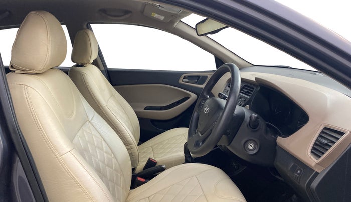 2018 Hyundai Elite i20 SPORTZ 1.2, Petrol, Manual, 73,190 km, Right Side Front Door Cabin