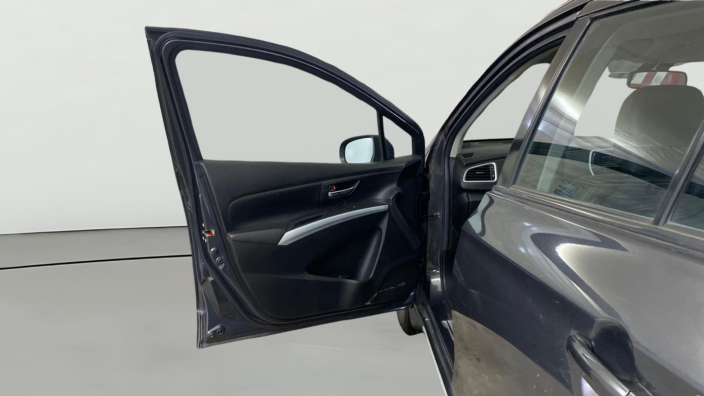 2020 Maruti S Cross ALPHA AT1.5, Petrol, Automatic, 40,622 km, LHS Front Door