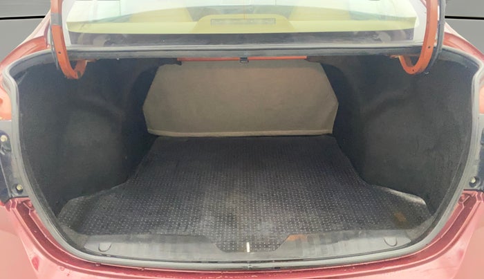 2016 Maruti Ciaz VXI, Petrol, Manual, 52,757 km, Boot Open Zoomed View