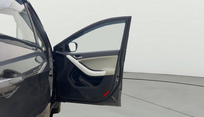 2024 Tata NEXON CREATIVE + SUNROOF 1.2 PETROL, Petrol, Manual, 38,659 km, RHS Front Door