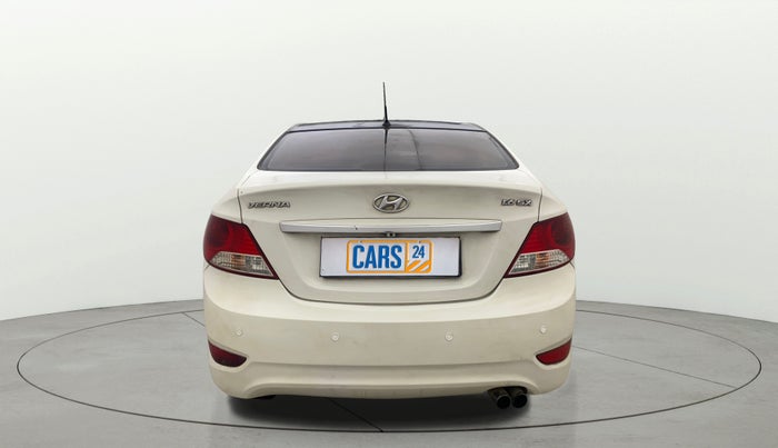 2014 Hyundai Verna FLUIDIC 1.6 CRDI SX, Diesel, Manual, 1,35,671 km, Back/Rear