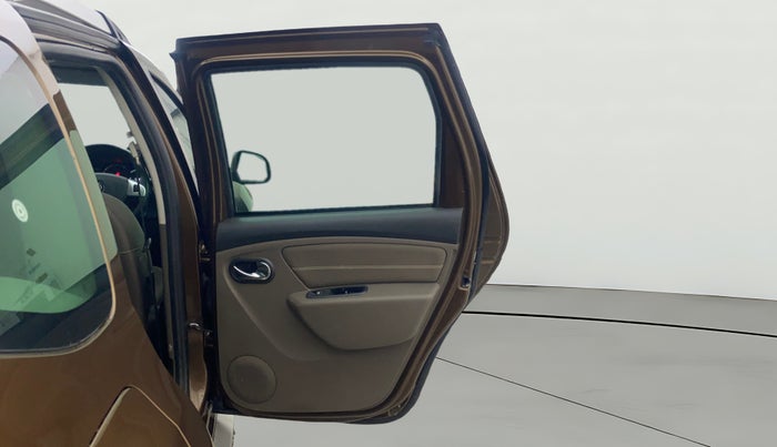 2018 Renault Duster 110 PS RXZ DIESEL, Diesel, Manual, 54,100 km, RHS Rear Door