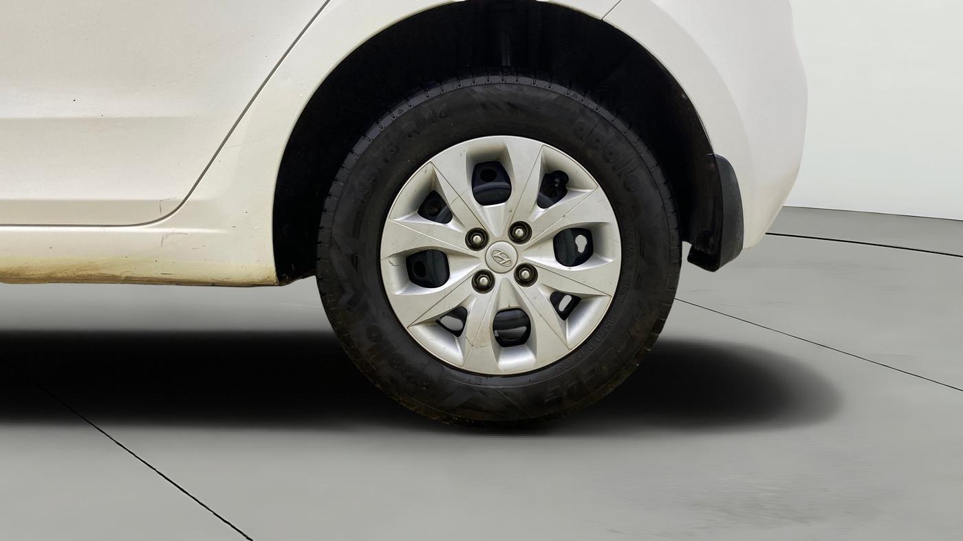 2018 Hyundai Elite i20 SPORTZ 1.2, Petrol, Manual, 42,270 km, Left Rear Wheel