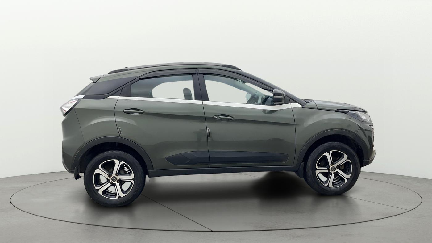 2022 Tata NEXON XZ PLUS PETROL SUNROOF, Petrol, Manual, 38,833 km, Right Side View