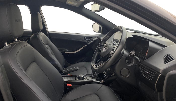 2022 Tata NEXON XZA PLUS (PREMIUM) PETROL DARK EDITION, Petrol, Automatic, 67,427 km, Right Side Front Door Cabin