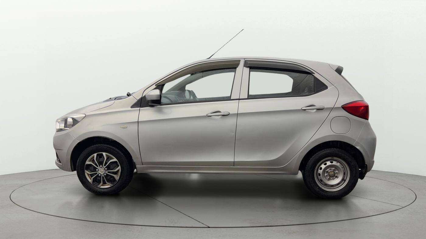 2017 Tata Tiago XT PETROL, Petrol, Manual, 71,597 km, Left Side