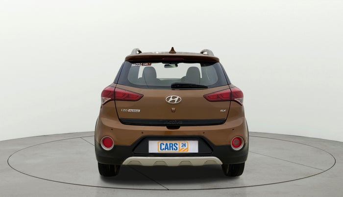 2018 Hyundai i20 Active 1.2 SX, Petrol, Manual, 1,12,635 km, Back/Rear