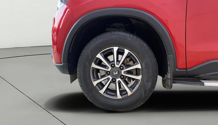 2023 Mahindra SCORPIO-N Z4 PETROL AT 7 STR, Petrol, Automatic, 32,229 km, Left Front Wheel