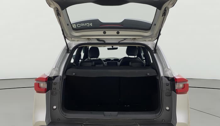 2025 Nissan MAGNITE N-Connecta B4D 1.0 Petrol MT, Petrol, Manual, 2,122 km, Boot Open Zoomed View