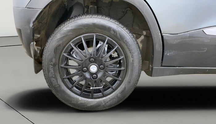 2023 Tata PUNCH ACCOMPLISHED SUNROOF MT, CNG, Manual, 45,775 km, Right Rear Wheel