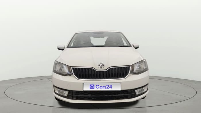 2017 Skoda Rapid AMBITION 1.6 MPI MT, Petrol, Manual, 43,118 km, Front