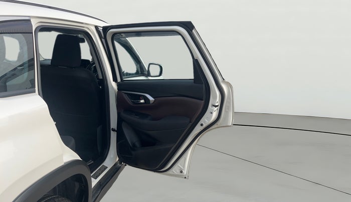 2024 Maruti Grand Vitara DELTA SMART HYBRID, Petrol, Manual, 14,199 km, RHS Rear Door