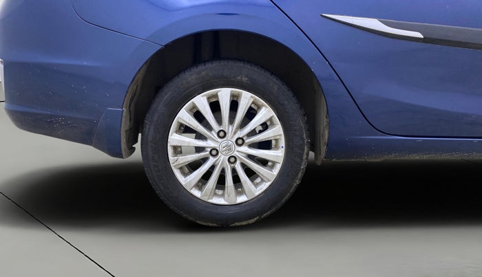 2019 Maruti Ciaz DELTA 1.5 SHVS MT PETROL, Petrol, Manual, 47,407 km, Right Rear Wheel