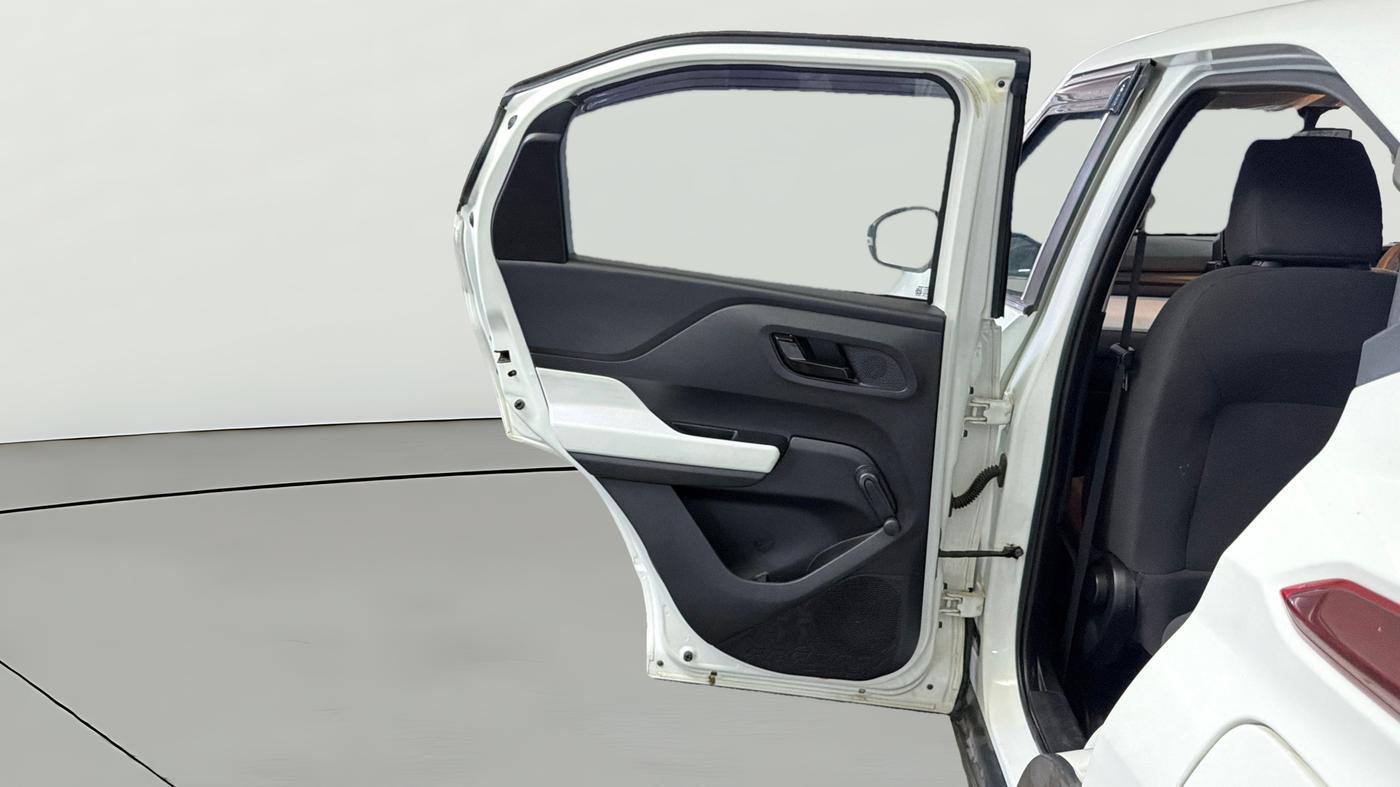 2023 Tata PUNCH PURE MT, Petrol, Manual, 37,653 km, LHS Rear Door