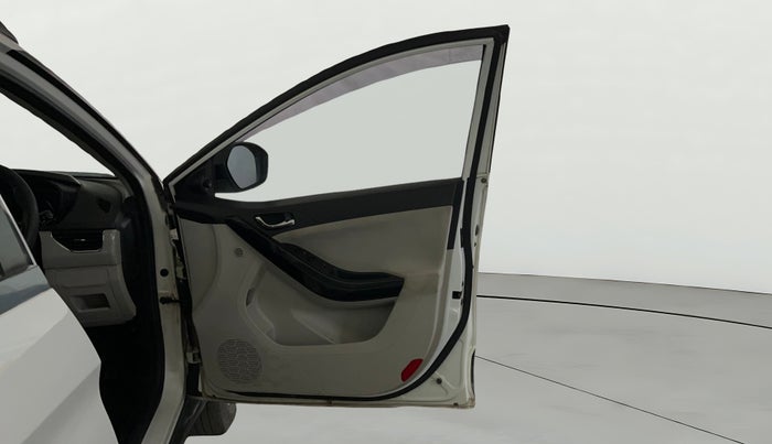 2020 Tata NEXON XZ PLUS PETROL, Petrol, Manual, 56,375 km, RHS Front Door