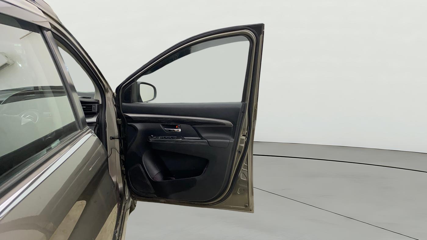 2021 Maruti XL6 ZETA MT, Petrol, Manual, 27,621 km, RHS Front Door