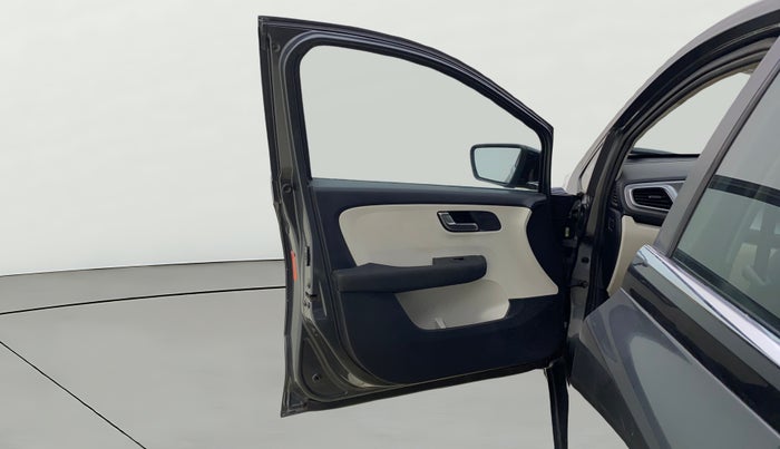 2022 Tata ALTROZ XZ PLUS PETROL, Petrol, Manual, 70,104 km, LHS Front Door