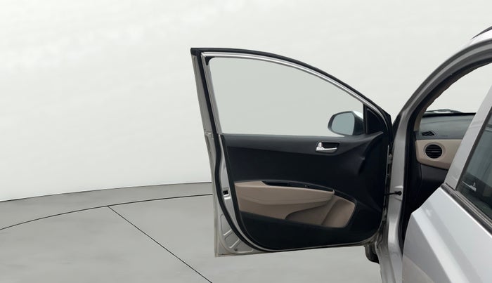 2016 Hyundai Grand i10 SPORTZ 1.2 KAPPA VTVT, Petrol, Manual, 96,085 km, LHS Front Door