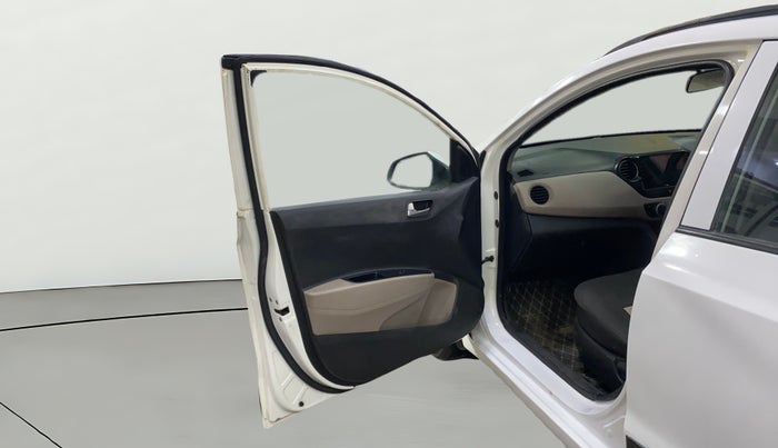 2016 Hyundai Grand i10 SPORTZ 1.2 KAPPA VTVT, Petrol, Manual, 94,743 km, LHS Front Door