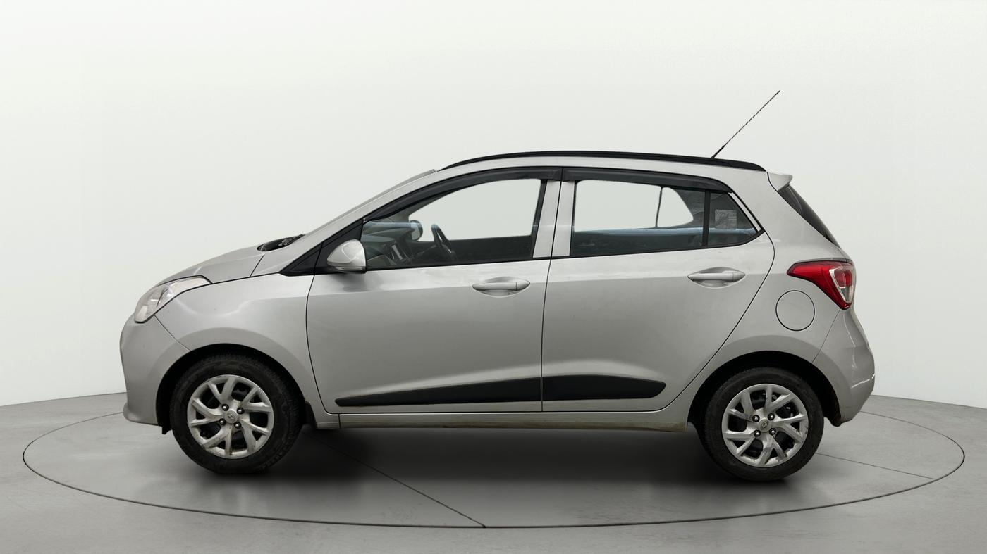 2018 Hyundai Grand i10 SPORTZ 1.2 KAPPA VTVT, Petrol, Manual, 47,777 km, Left Side