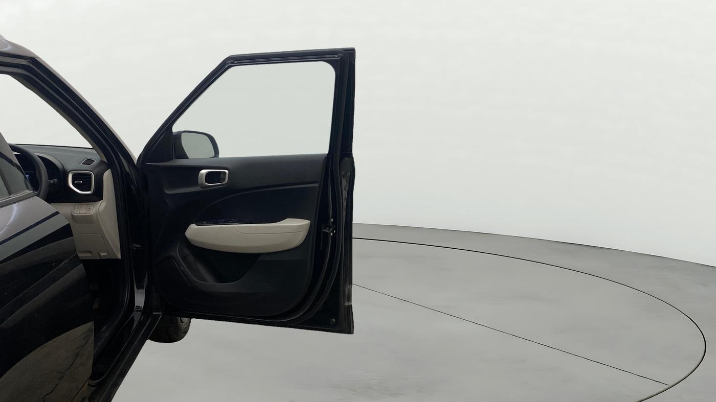 2023 Hyundai VENUE S(O) 1.2, Petrol, Manual, 18,060 km, RHS Front Door