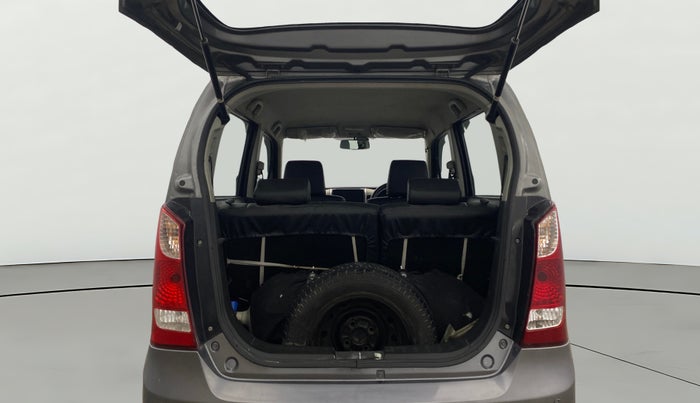 2016 Maruti Wagon R 1.0 VXI, CNG, Manual, 77,273 km, Boot Open Zoomed View